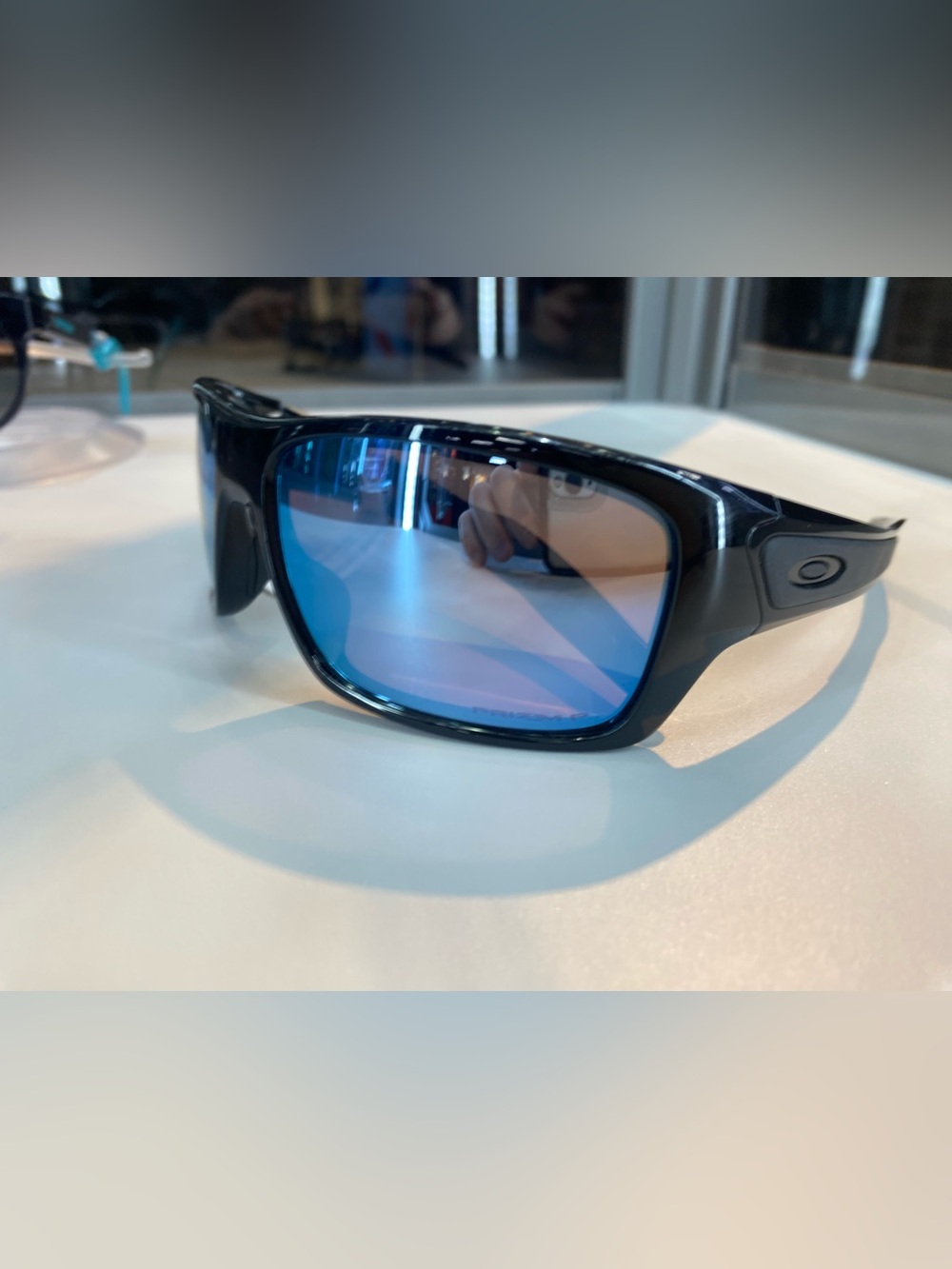 Oakley Turbine Prizm Polarized- Black w/ Prizm Deep Water Polarized oo9263-14